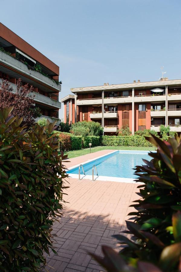 Appartamento Afrodite Desenzano del Garda Eksteriør billede