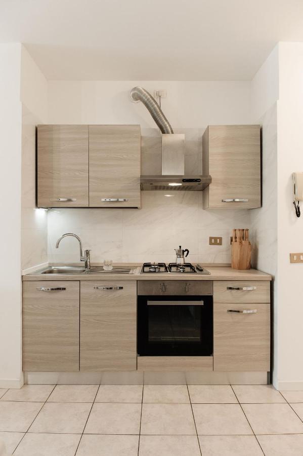 Appartamento Afrodite Desenzano del Garda Eksteriør billede