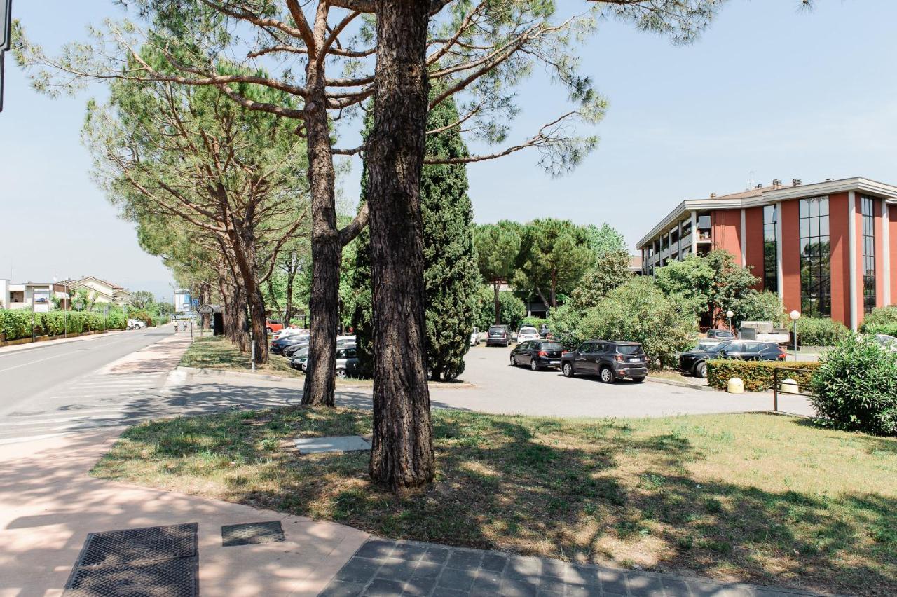 Appartamento Afrodite Desenzano del Garda Eksteriør billede