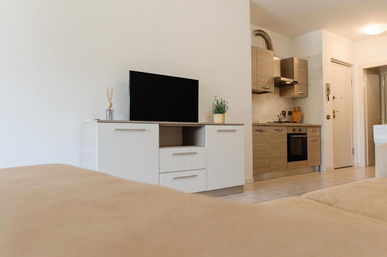 Appartamento Afrodite Desenzano del Garda Eksteriør billede